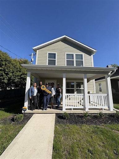 EdgeFund Home Closing at house